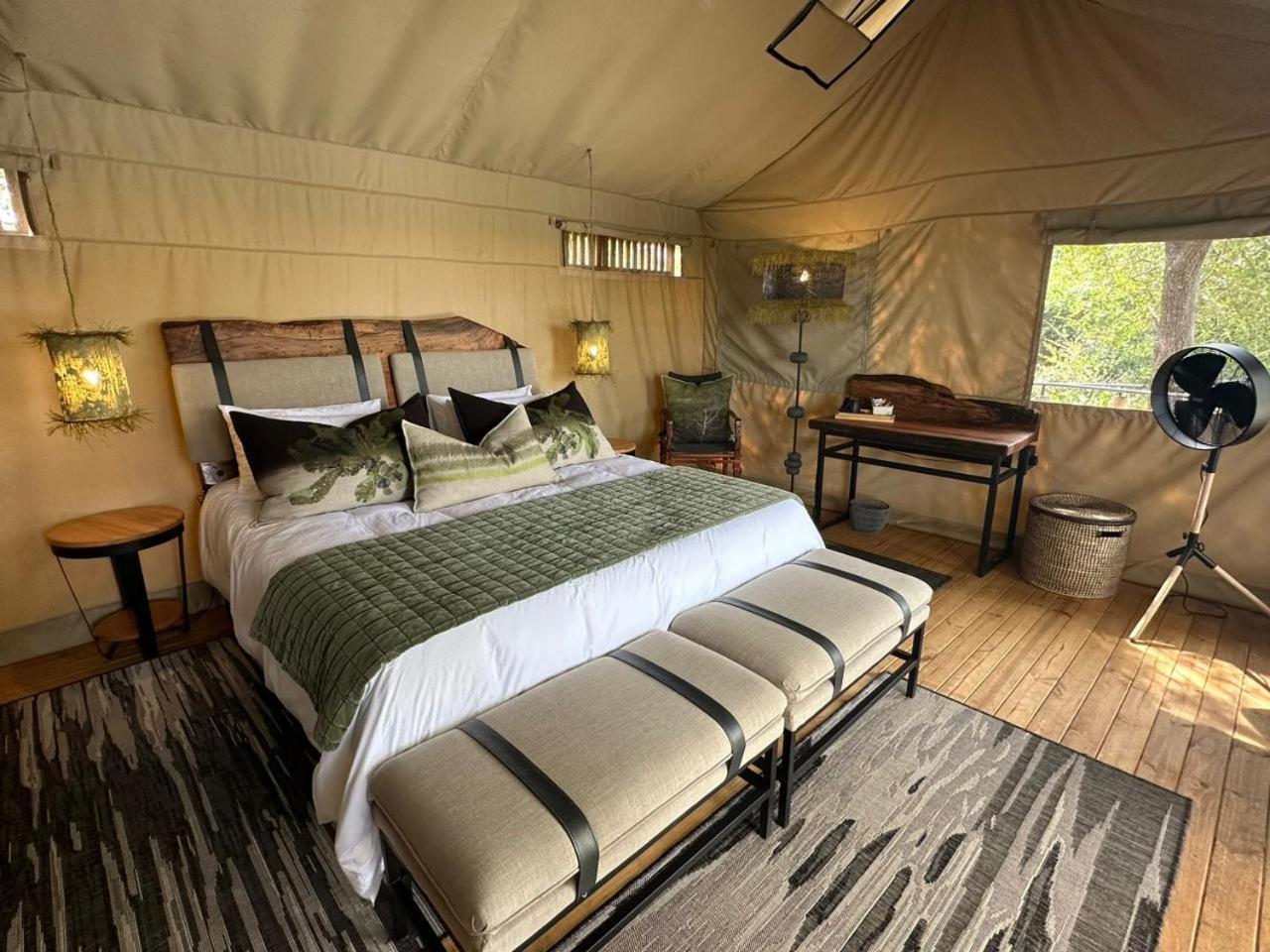 Luxury tent Bundox River Hoedspruit